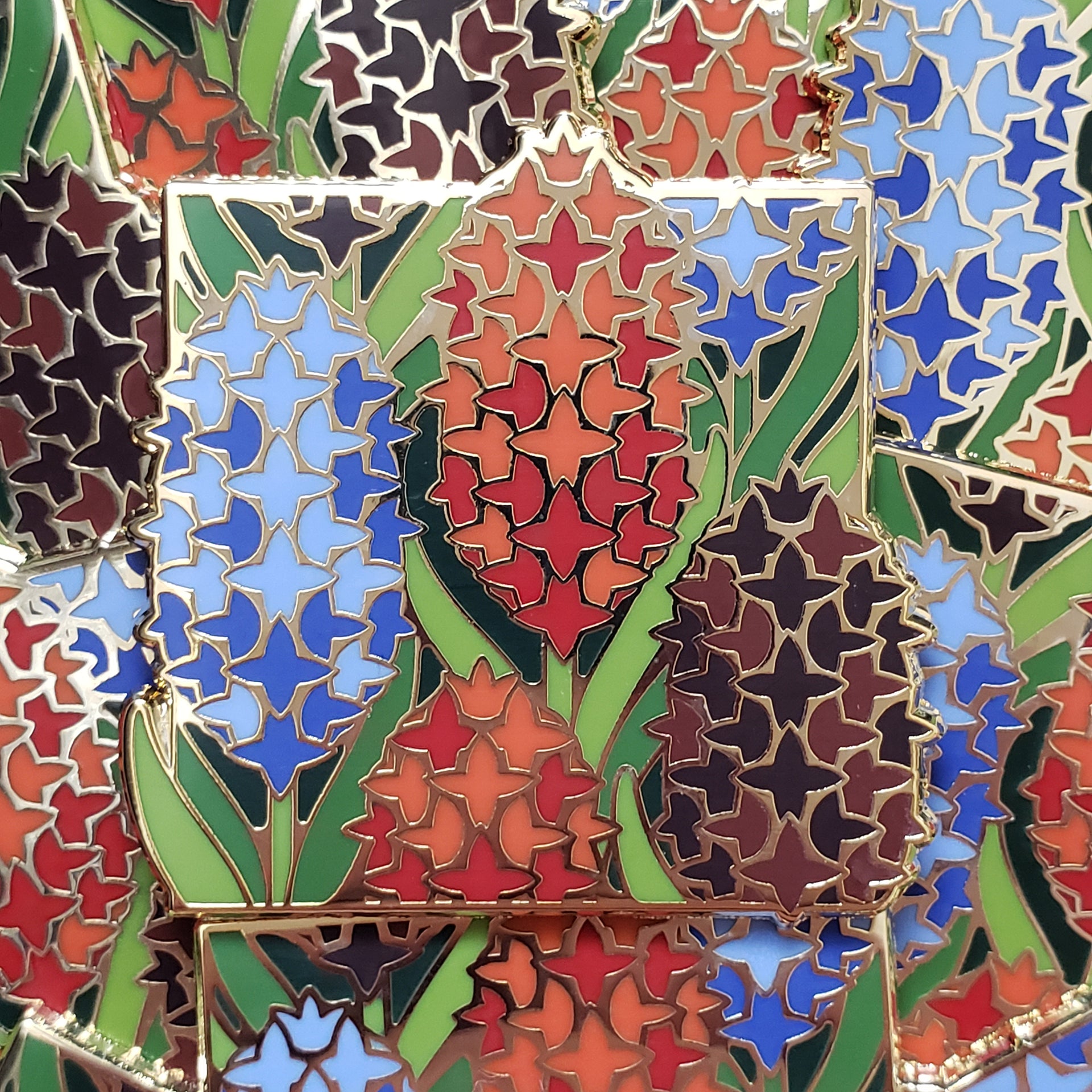 Doki Rosi: Polyamory Hyacinths Enamel Pin